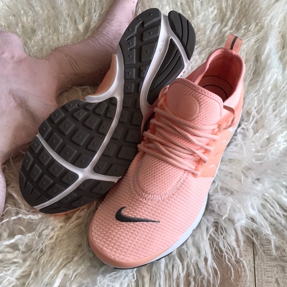 NWT Nike Air Presto Pink - Picture 5 of 7